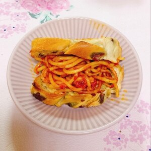 スパゲッティーサンドイッチ